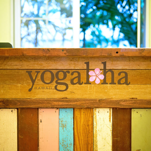Yogaloha Hawaii logo